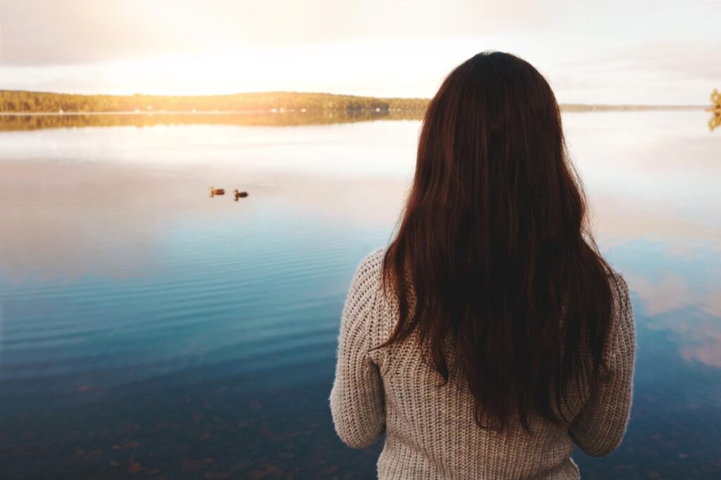 Rynek nieruchomości w Polsce jest dynamiczny i różnorodny, a jednym z jego najbardziej malowniczych segmentów są działki na Warmii